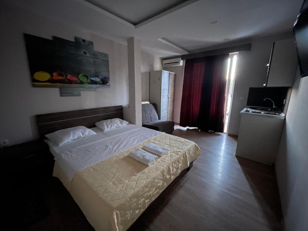 Apartments Lati Ulcinj Exterior foto